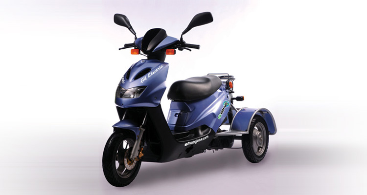 Front shot of blue commercial delivery trike